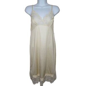 Vintage Vanity Fair Nylon Full Slip Dress Size 34L Beige Lace Overlay USA Made